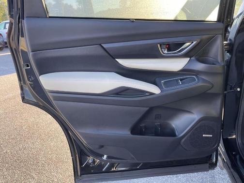 Crystal Black Silica 2026 Subaru Ascent Limited