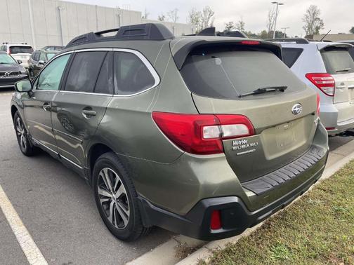 Wilderness Green Metallic 2019 Subaru Outback 3.6R Limited