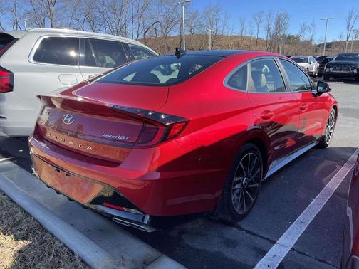 2021 Hyundai SONATA Limited