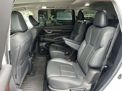 Crystal White Pearl 2024 Subaru Ascent Touring