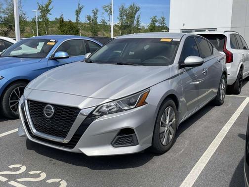 Brilliant Silver Metallic 2020 Nissan Altima 2.5 S