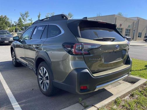 Autumn Green Metallic 2024 Subaru Outback Limited
