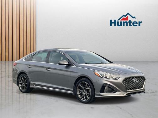 2018 Hyundai SONATA Sport 2.0T