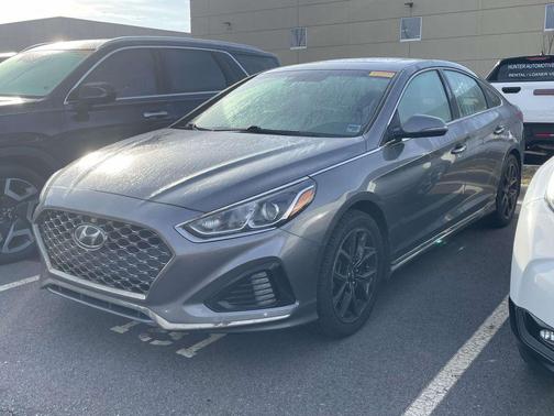2018 Hyundai SONATA Sport 2.0T