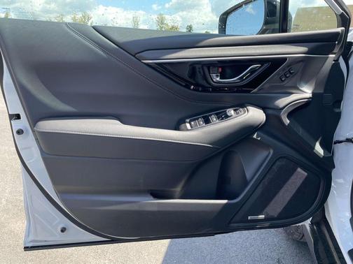 2025 Subaru Outback Touring