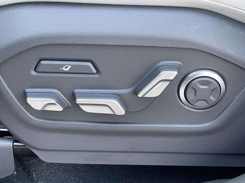 Red 2025 Hyundai SANTA FE Calligraphy