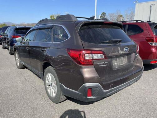 Cinnamon Brown Pearl 2019 Subaru Outback 2.5i Premium