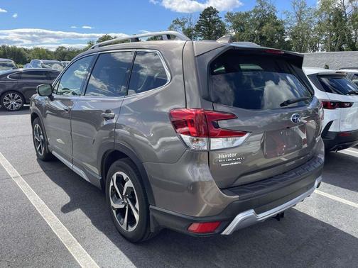 Brilliant Bronze Metallic 2022 Subaru Forester Touring