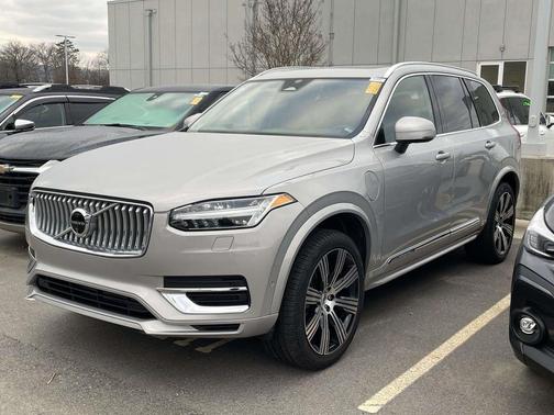 2024 Volvo XC90 Recharge Plug-In Hybrid T8 Plus 6-Seater