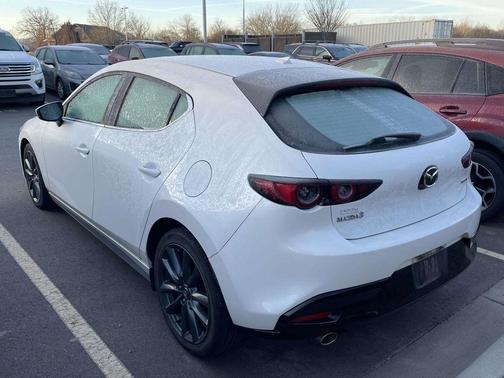 2019 Mazda Mazda3 FWD w/Preferred Package