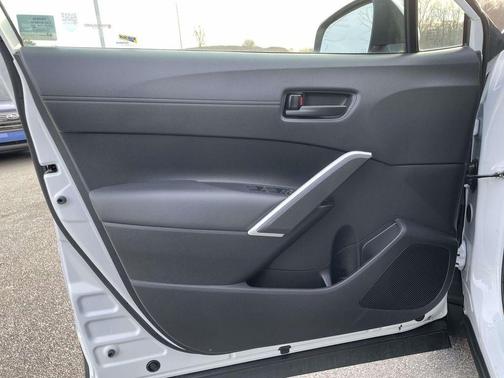 2024 Toyota Corolla Cross Hybrid SE