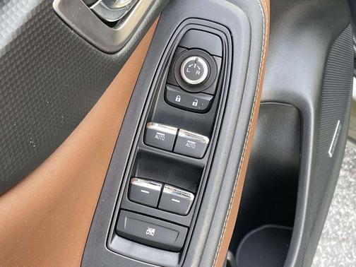 Autumn Green Metallic 2024 Subaru Forester Touring