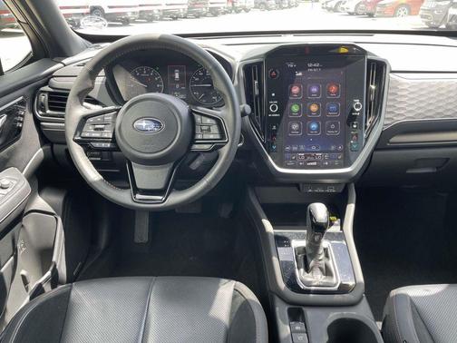 Magnetite Gray Metallic 2025 Subaru Forester Touring