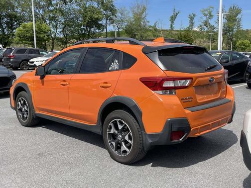 Sunshine Orange 2018 Subaru Crosstrek 2.0i Premium