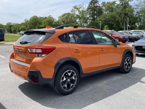 Sunshine Orange 2018 Subaru Crosstrek 2.0i Premium