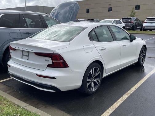 Crystal White Metallic 2024 Volvo S60 B5 Core Dark Theme