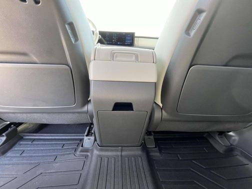 Green 2025 Hyundai SANTA FE Limited