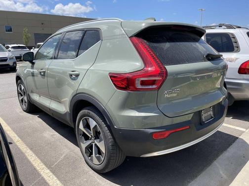 Sage Green Metallic 2023 Volvo XC40 B5 Plus Bright Theme