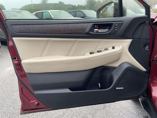 Crimson Red Pearl 2019 Subaru Outback 2.5i Limited