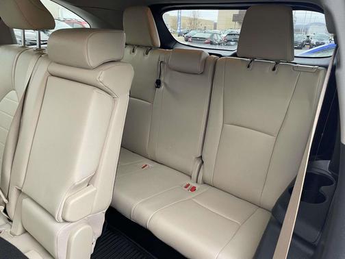 2020 Toyota Highlander Hybrid XLE