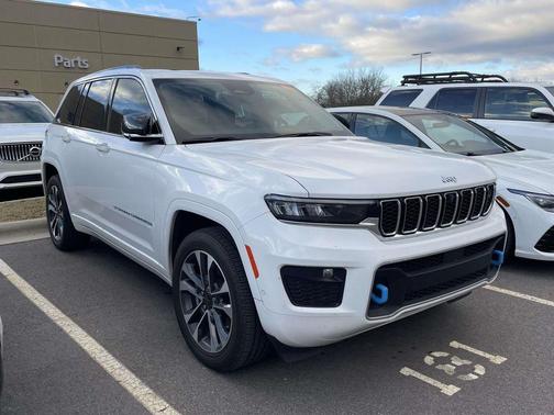 Bright White Clearcoat 2022 Jeep Grand Cherokee 4xe Overland SUV