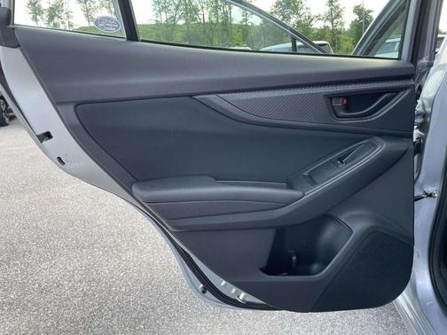 Ice Silver Metallic 2018 Subaru Impreza 2.0i Premium