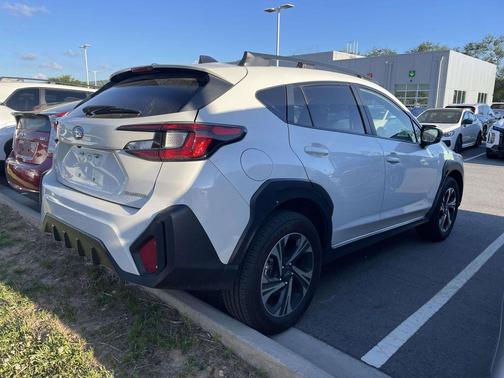 Crystal White Pearl 2024 Subaru Crosstrek Premium