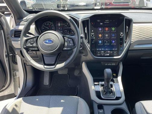 Crystal White Pearl 2025 Subaru Forester Premium