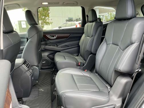 2025 Subaru Ascent Touring