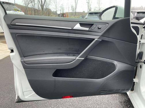 2017 Volkswagen Golf SportWagen TSI SEL