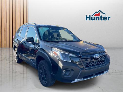 Crystal Black Silica 2025 Subaru Forester Wilderness