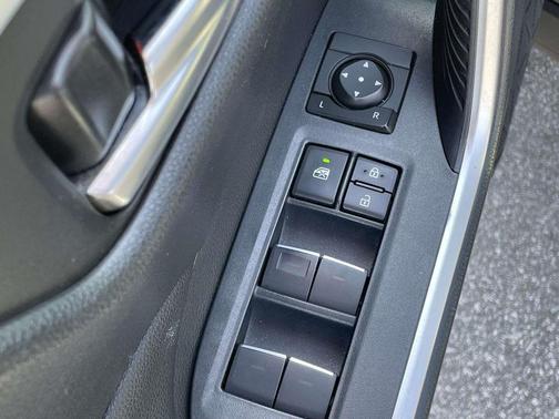 Magnetic Gray Metallic 2022 Toyota RAV4 Hybrid SE