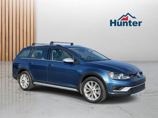 2017 Volkswagen Golf Alltrack TSI S
