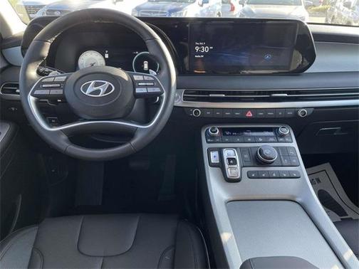 2025 Hyundai PALISADE SEL Premium