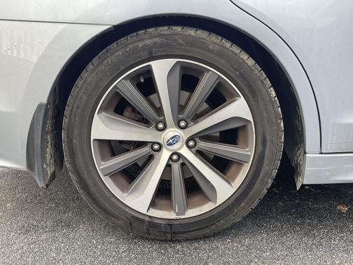 2017 Subaru Legacy 