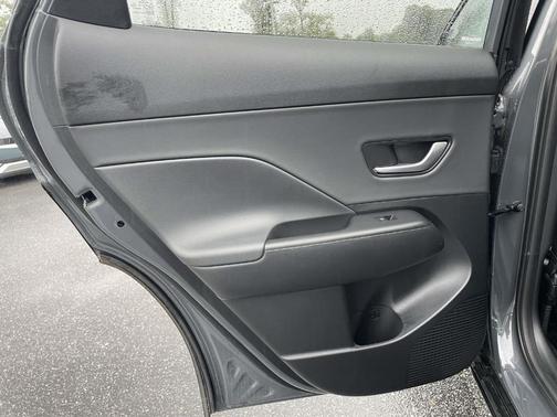 Gray Pearl 2026 Hyundai KONA Limited