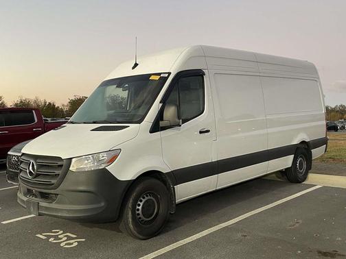 2024 Mercedes-Benz Sprinter 2500 HIGH ROOF 4-CYL DIESEL