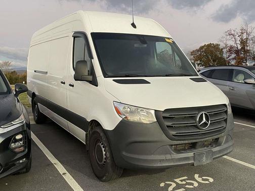 2024 Mercedes-Benz Sprinter 2500 HIGH ROOF 4-CYL DIESEL