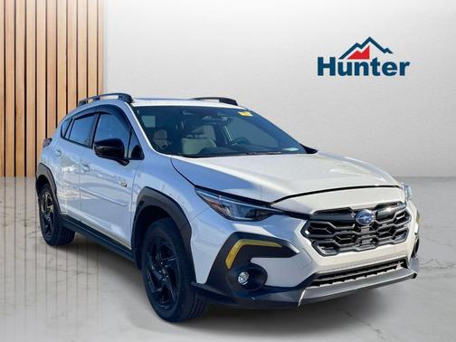 Crystal White Pearl 2024 Subaru Crosstrek Sport