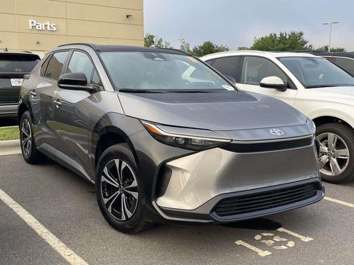 Metal 2025 Toyota bZ4X XLE