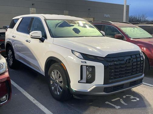 2023 Hyundai PALISADE SE