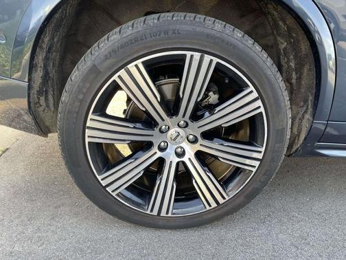 Denim Blue Metallic 2023 Volvo XC90 Recharge Plug-In Hybrid T8 Plus Bright Theme 7-Seater
