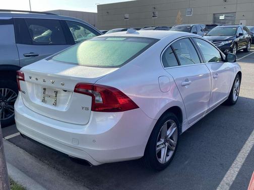2014 Volvo S60 T5 Platinum