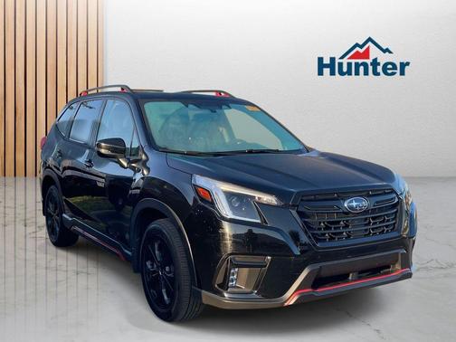 Crystal Black Silica 2024 Subaru Forester Sport