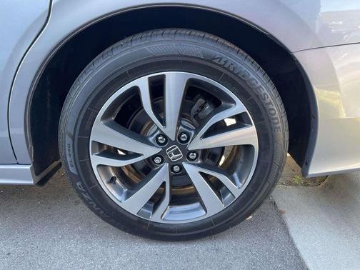 Lunar Silver Metallic 2023 Honda Odyssey Touring