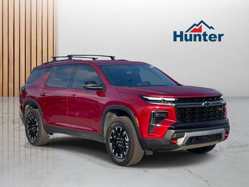 Radiant Red 2025 Chevrolet Traverse Z71