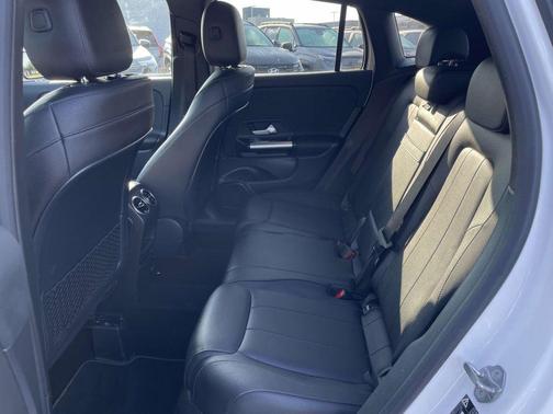 2021 Mercedes-Benz GLA 250 Base