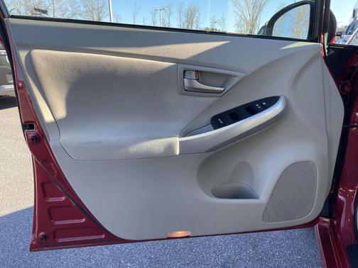 2014 Toyota Prius Three