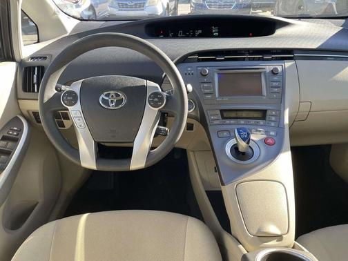 2014 Toyota Prius Three
