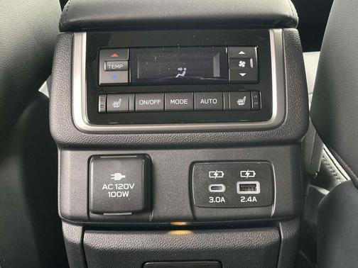 2025 Subaru Ascent Onyx Edition Touring